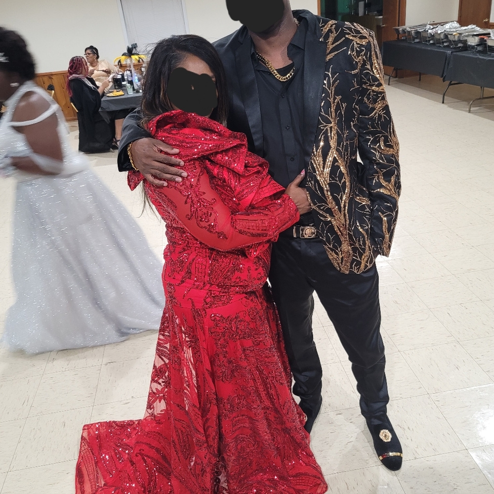 Red prom dress